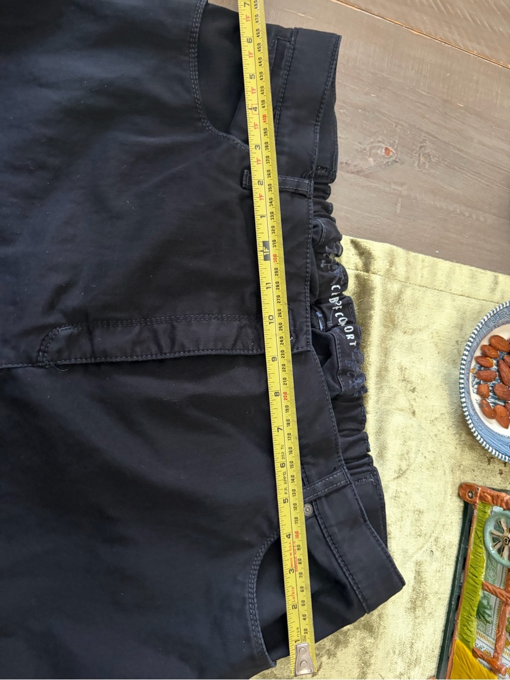 Club of Comfort Black Button-Front Stretch Pants - Picture 3 of 12